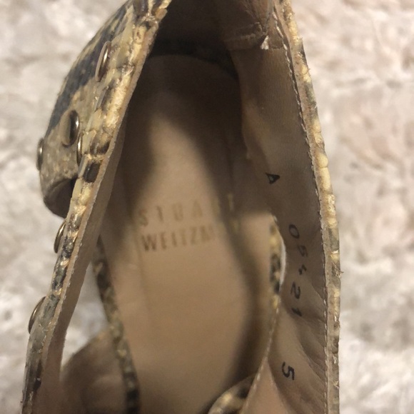 Stuart Weitzman - Picture 6 of 6